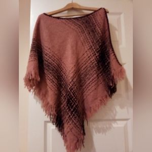 NEW Stefano Genovese Women's Winter Warm Knit Poncho NWOT one size